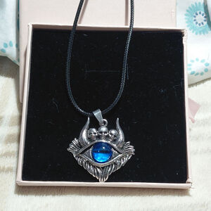 Unisex Pendant Necklace Silver/Blue Eye Skull Design